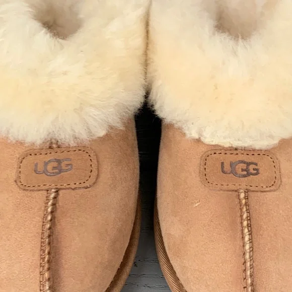 UGG Coquette Shearling Lined Slippers - Picture 12 of 12